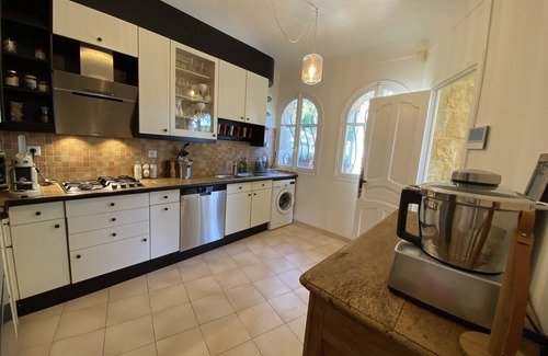 Cap-Ferrat Villa | CHARMING MEDITERRANEAN VILLA WITH SEA VIEW