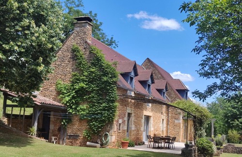 Saint-Vincent-de-Cosse House | Charming gîte with heated swimming pool
