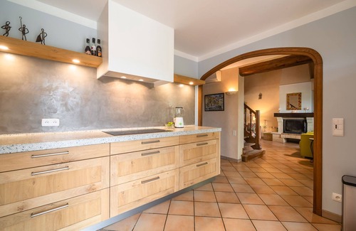 Cebazan Villa | Charming French Villa with Pool