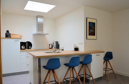 Municipality of Noordwijk House | Charming Garden Retreat