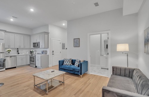 North Ironbound Apartment | Charming Gem In Newark 3 Bedroom Apts by RedAwning