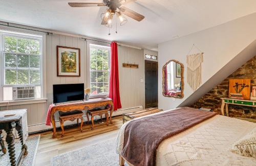 Lambertville Apartment | Charming Getaway Less Than 1 Mi to Downtown Lambertville!