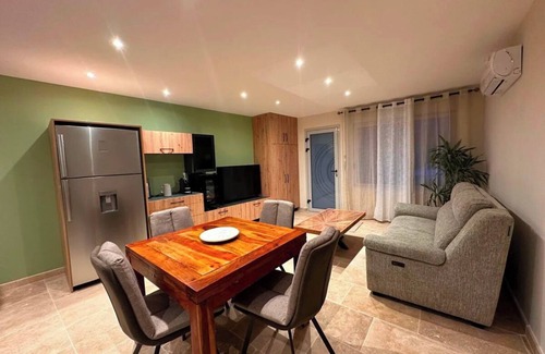 Sarlat-la-Caneda Cottage | Charming gite with Spa.