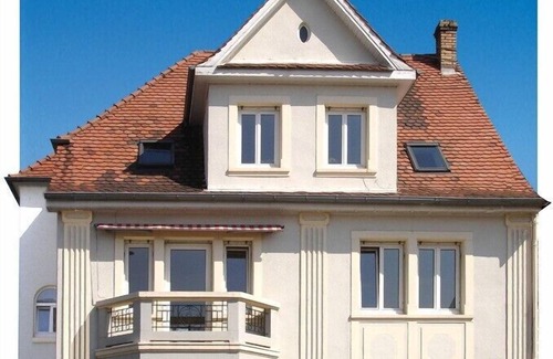 Poteries Apartment | Charming gîte, free parking, welcome by the owner.