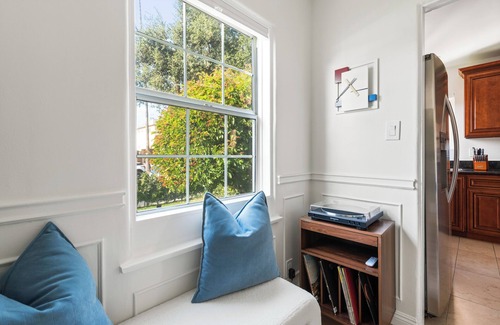 Burbank House | Charming Glendale Home with Fenced in Yard