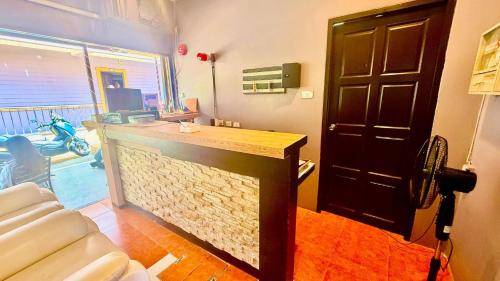 Nanai Road House | Charming Guest Room in Central Pa Tong, Thailand