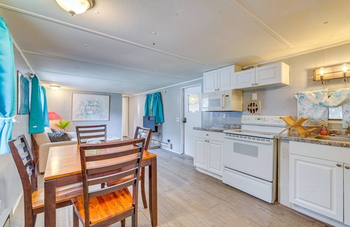 Hernando House | Charming Hernando Retreat w/Screened Patio!