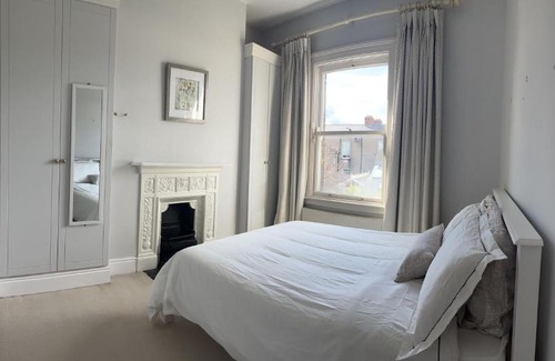 Rathmines Villa | Charming hideaway in vibrant village