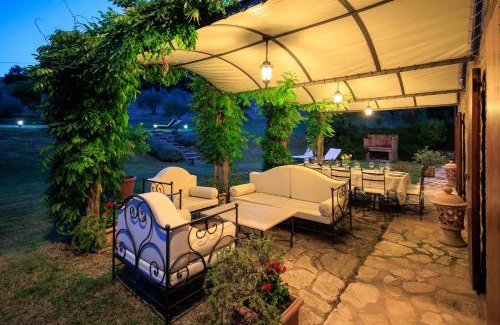 Quadro Villa | Charming Historic Villa-10 acres