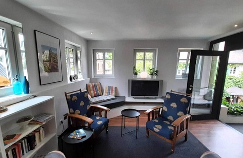 Roes Apartment | Charming holiday home in Roes with a balcony