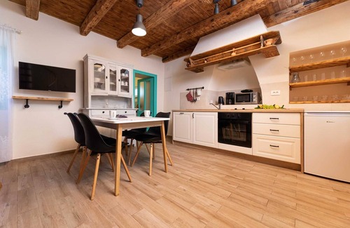 Rasopasno Villa | Charming holiday house Antica with private swimming pool