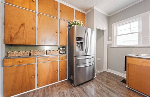 Port Clinton House | Charming Home Close to Jet Express & Downtown!