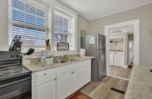 Lenoir City House | Charming Home Near Lenoir City Parks