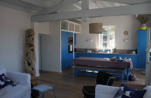 Ile d'Yeu House | Charming house, 100 m from the sea. View over the village of Millstone