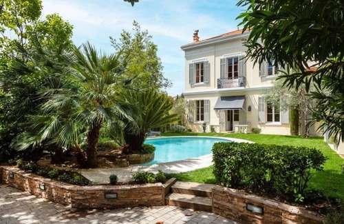 Riou - Petit Juas - Av de Grasse House | Charming House - Downtown Cannes - Ideal congress or