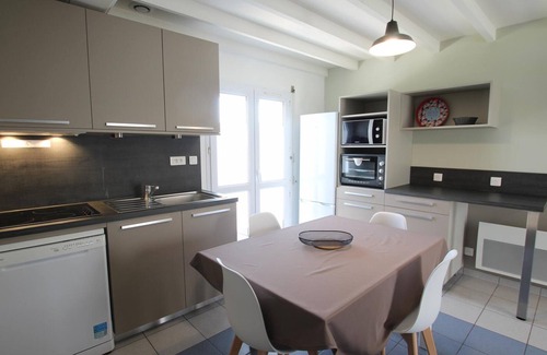 Siouville-Hague Cottage | Charming house in Siouville-Hague with garden, near beach, pets allowed, parking