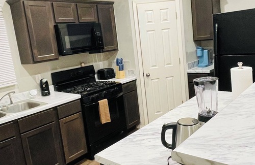 Coweta House | Charming house in fantastic Coweta with fitness room, WiFi, AC