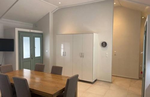 Vathy House | Charming house in heart of Vathi