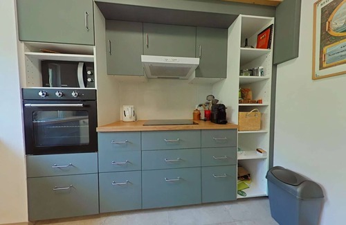 L'Epine House | Charming house near the beach with Wi-Fi and private parking