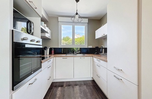 Saint-Jacques Villa | Charming house on the heights of St Jacques with sea view