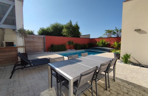 Lagord House | Charming house, private pool, 6 people, 5km La Rochelle Ile de Re