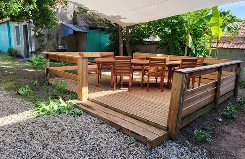 Lurcy-Levis Cottage | Charming house with large garden and terrace in picturesque village