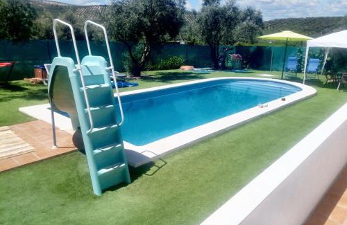 Los Agustines House | Charming House with Pool in Montilla