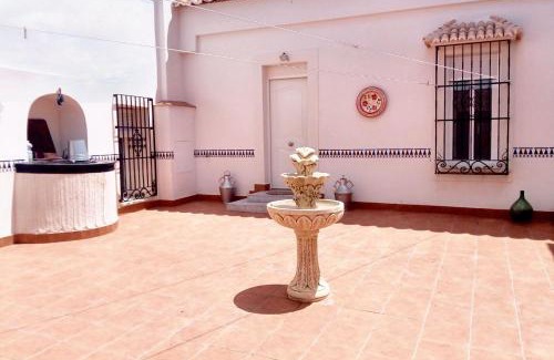 Los Agustines House | Charming House with Pool in Montilla