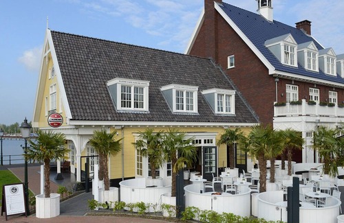 Municipality of Huizen House | Charming Huizen Stay | Gooimeer Lake & Naarderbos Trails & Cultural Landmarks
