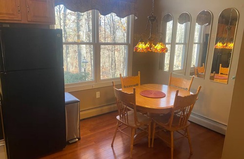 Guilford House | Charming In-Law Apt with independant entrance in Guilford