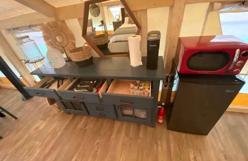 Bastrop RV Rental | Charming Lake Bastrop Camping Retreat in Texas