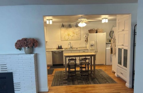 Ashland House | Charming Lovely 1940s Bungalow