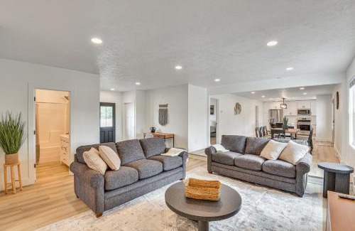 Middlebury House | Charming Middlebury Retreat with Patio and Fire Pit