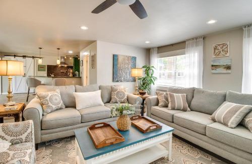 Mountain Home House | Charming Mountain Home Retreat Walk to Marina!