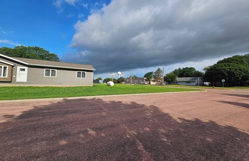 Wagner House | Charming newly built, 3-bedroom house in Wagner with AC