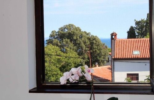 Stinjan Apartment | Charming One-Bedroom Apartment for Two