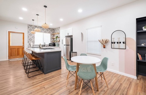 Downtown Riverside House | Charming Pet Friendly 3-BR Home in Downtown Riverside, Perfect for Monthly Stays