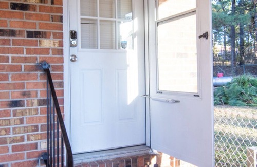 Pine Forest House | Charming Pine Forest Zen Cottage - 10 min to Fort Bragg