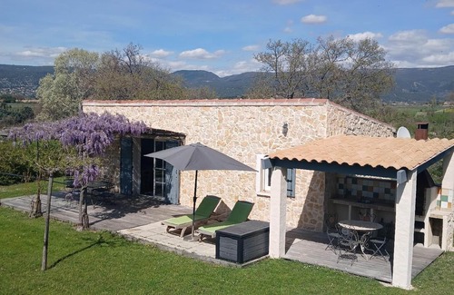 Villars House | Charming Provencal gîte in the countryside with swimming pool