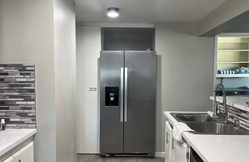 Desert Hot Springs House | Charming Ranch Style 3-bedroom house with WiFi and Game/Entertainment Room