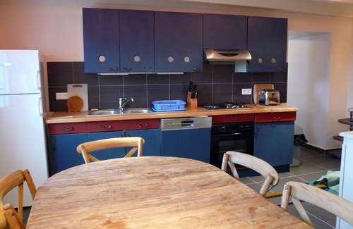 Locmaria House | Charming Renovated House 800m from Beach with Terrace, Wifi, and Quality Decor