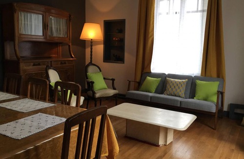 Dhuizon Cottage | Charming Renovated House with Garden, Near Loire Valley Castles