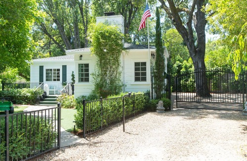 San Anselmo House | Charming Ross Home for Rent, UNFURNISHED