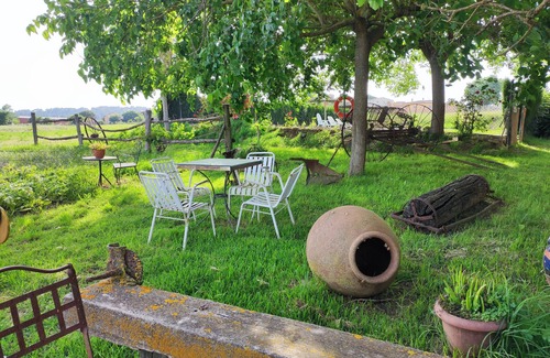 Corca Cottage | Charming rural lodging