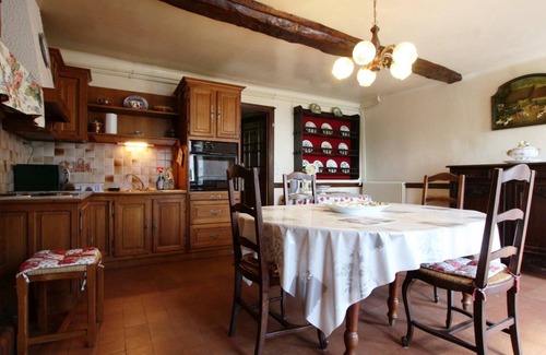 Saint-Fromond Cottage | Charming Rustic Home Near D-Day Beaches with Large Garden and BBQ