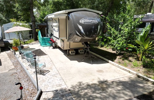 Salt Springs House | Charming RV in Tranquil Salt Springs Florida