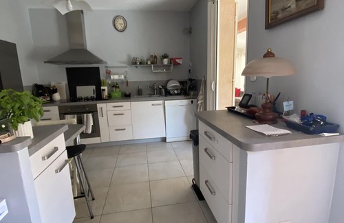 La Garde Villa | Charming single storey villa, sun, shading, for 6 people, pets allowed