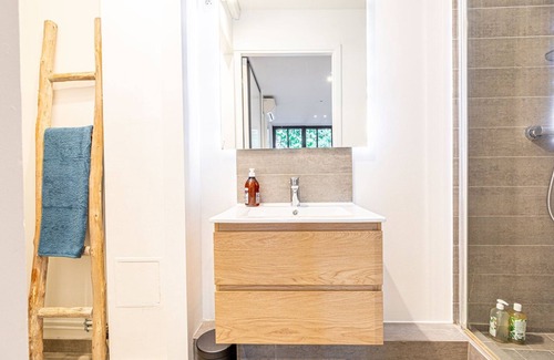 Auteuil Apartment | Charming stay in the 16th