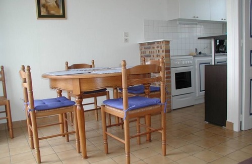 Brecey Cottage | Charming stone house with terrace and Wi-Fi