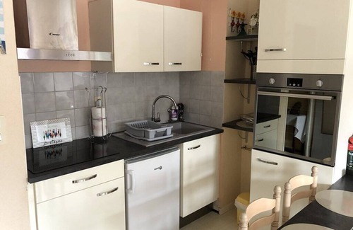 Saint-Cast-le-Guildo Apartment | Charming studio located 150 m from the beach for 3 people